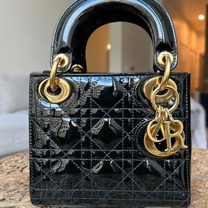 [SOLD] Lady Dior in black patent and gold hardware